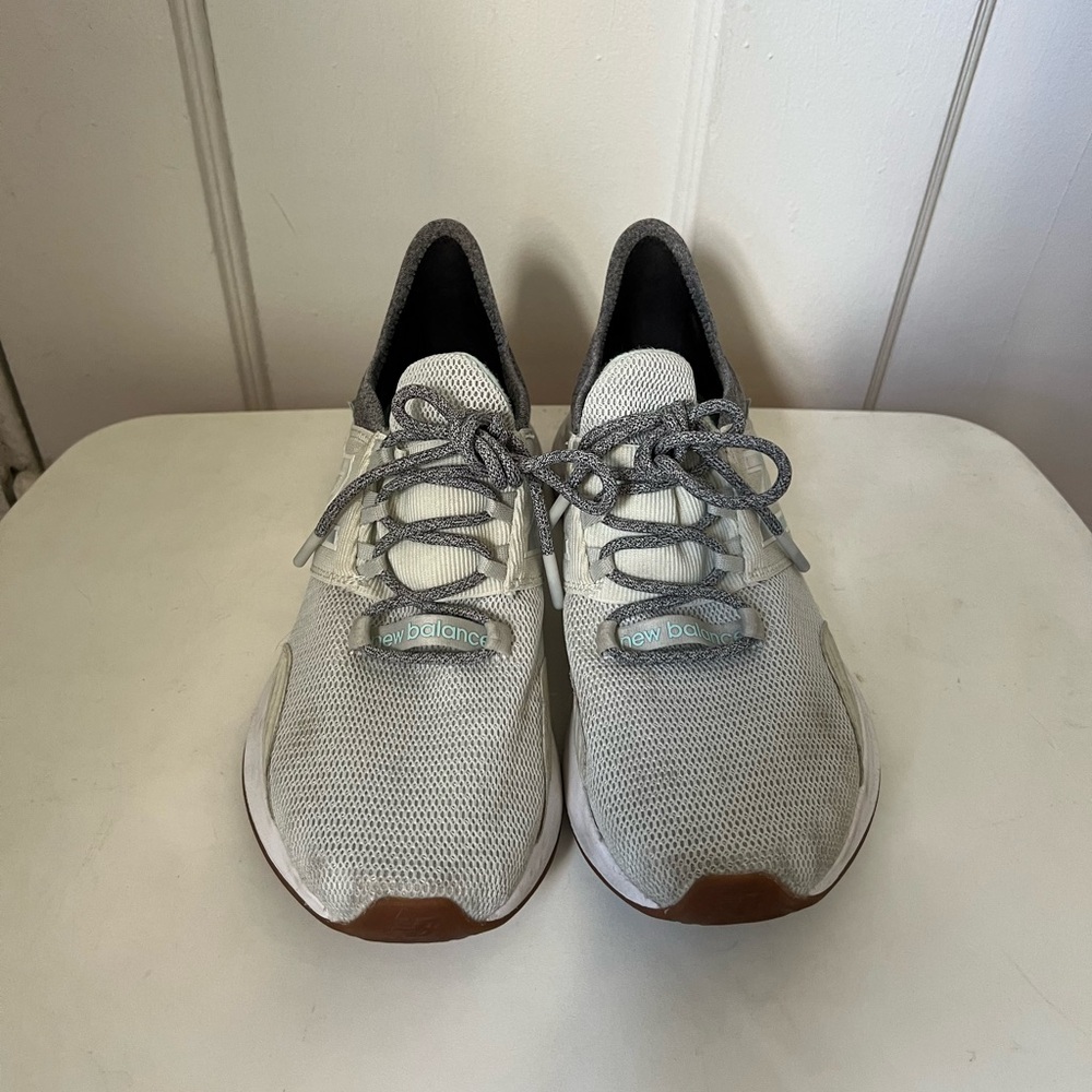 New Balance Fresh Foam Roav mint and grey running shoes